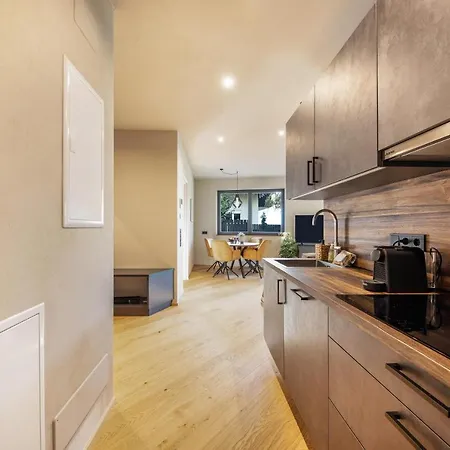 Apartment 16 Cityview