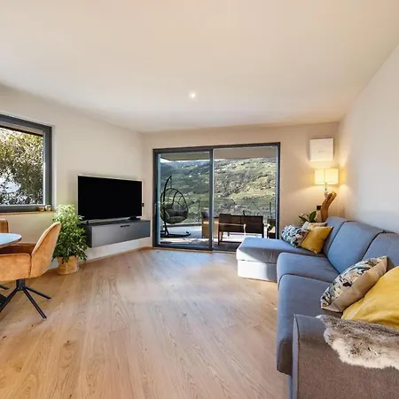 16 Cityview Apartment